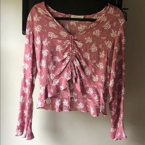 cropped floral long sleeve top